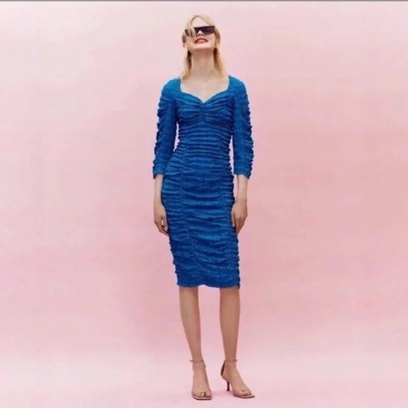 NWT Zara Textured Blue Midi
Anne Dress Stretch Fitted Long
Sleeve size S - Picture 4 of 16